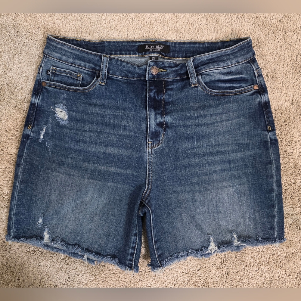 Judy Blue Women's Frayed Hem Jean Shorts - Dark Blue Size XL